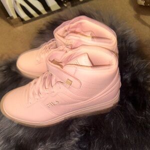 Fila Women's Pink High-Top Sneakers